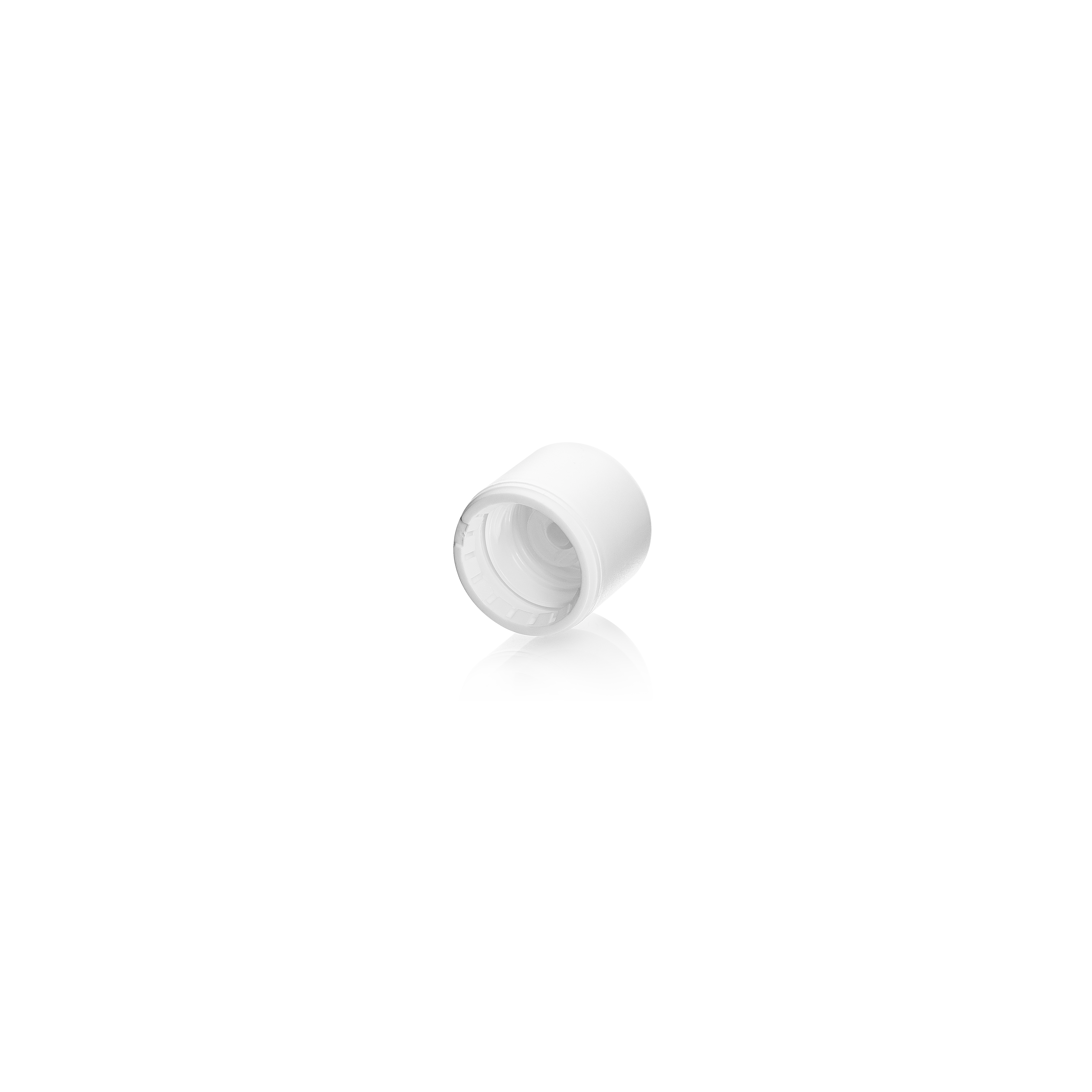 Screw cap tamper evident, DIN18, IIID, PP, white, natural pourer PELD Screw cap tamper evident, DIN18, IIID, PP, white, natural pourer PELD